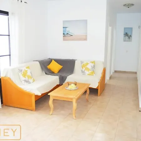 Holiday home Timanfaya Heatable Pool, Afternoon Sun And Spacious Terrace *