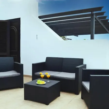 Timanfaya Heatable Pool, Afternoon Sun And Spacious Terrace Holiday home Playa Blanca (Lanzarote)